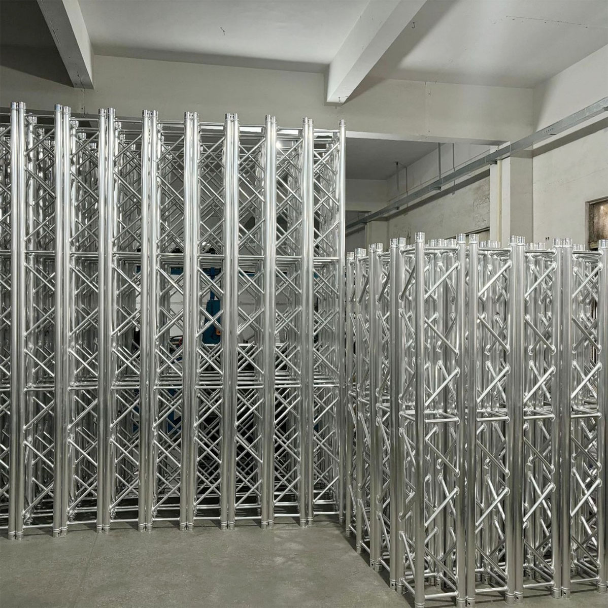 Factory Direct Supply Event Decoration Wedding Performance Stage 290mm Aluminum Alloy Spigot28